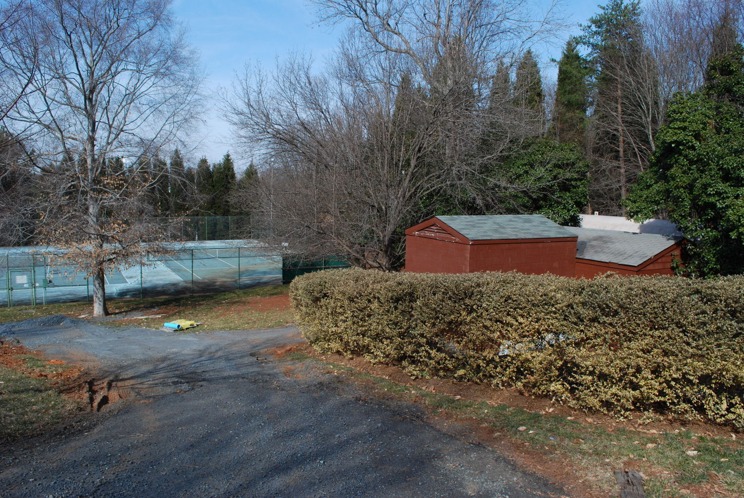 2010 - private water pump station (before city water)